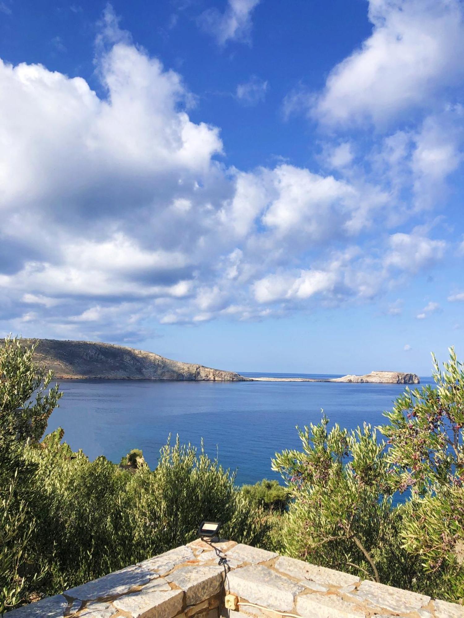 Athevillas Antonis Mína المظهر الخارجي الصورة