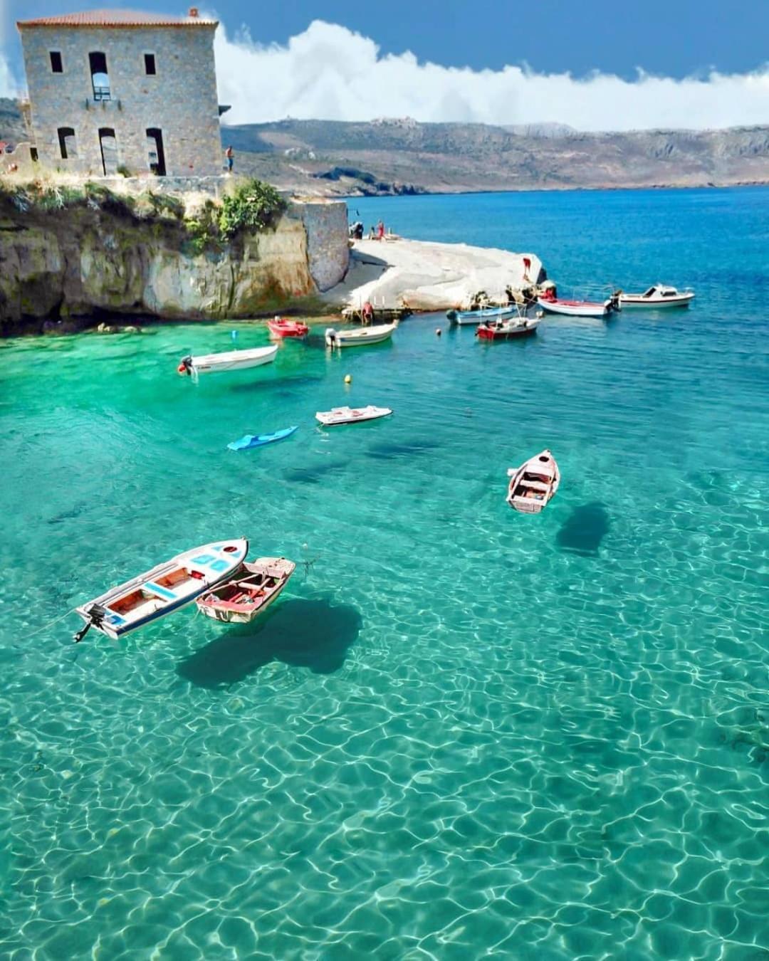 Athevillas Antonis Mína المظهر الخارجي الصورة