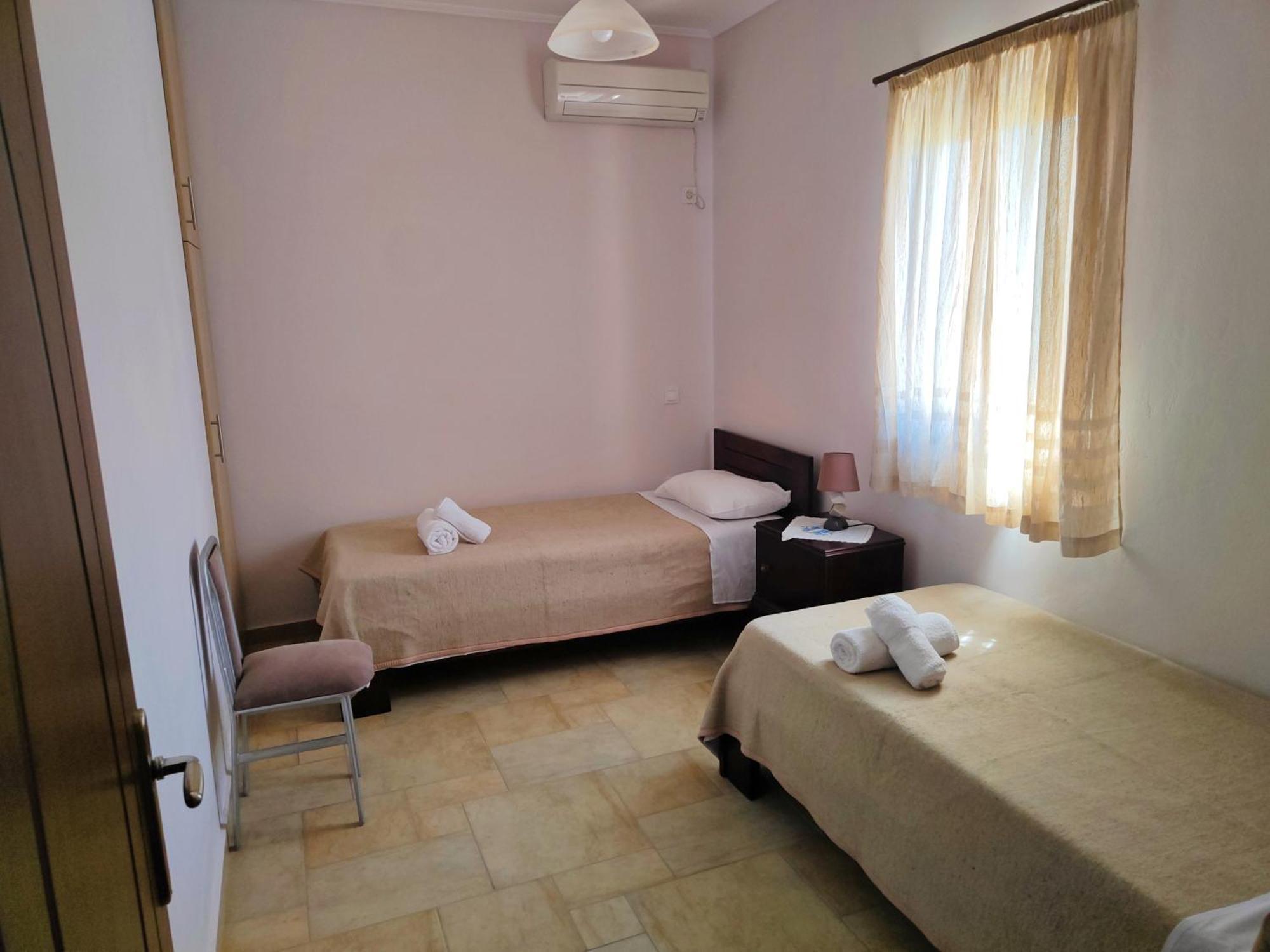 Athevillas Antonis Mína المظهر الخارجي الصورة